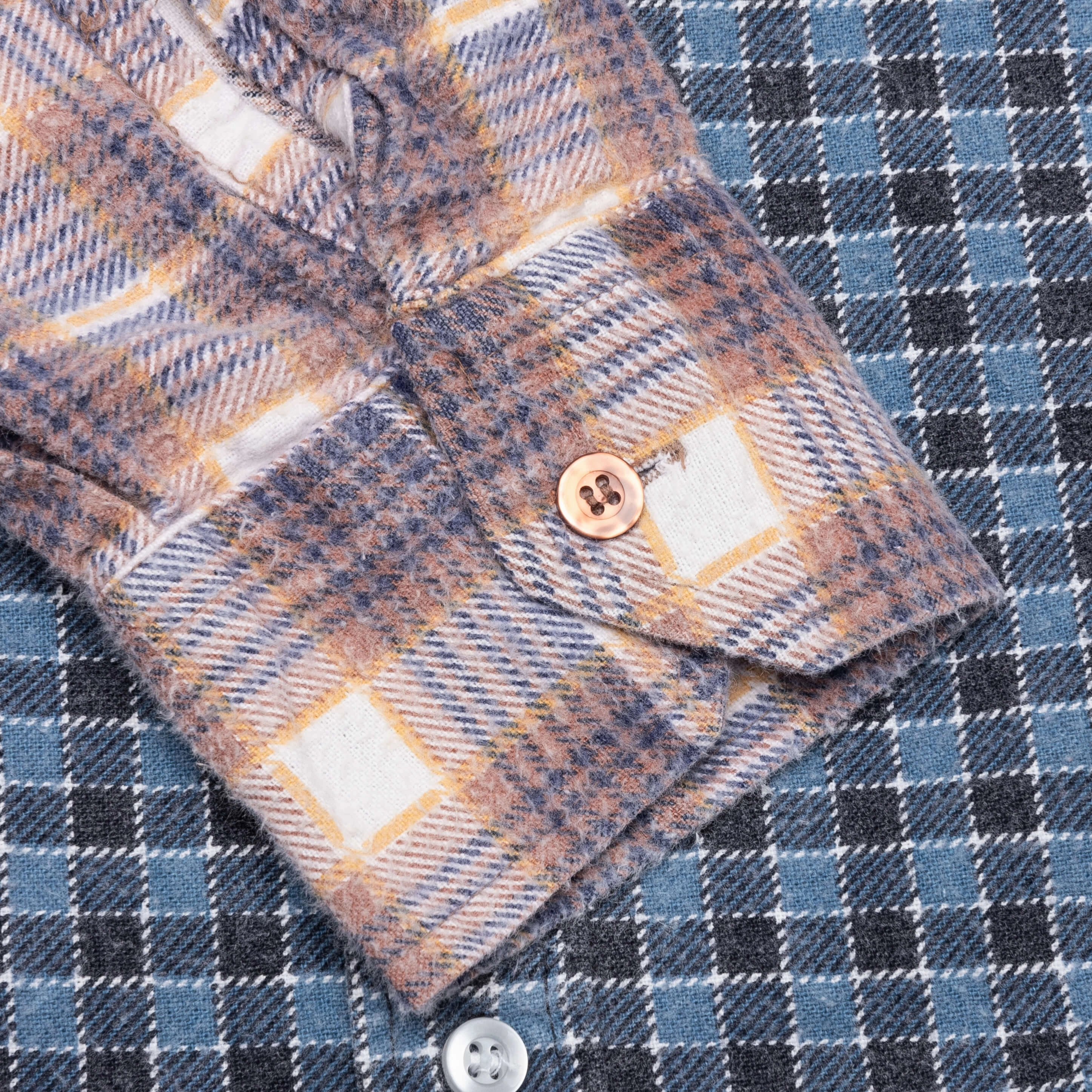 7 Cuts Flannel Shirt - Assorted