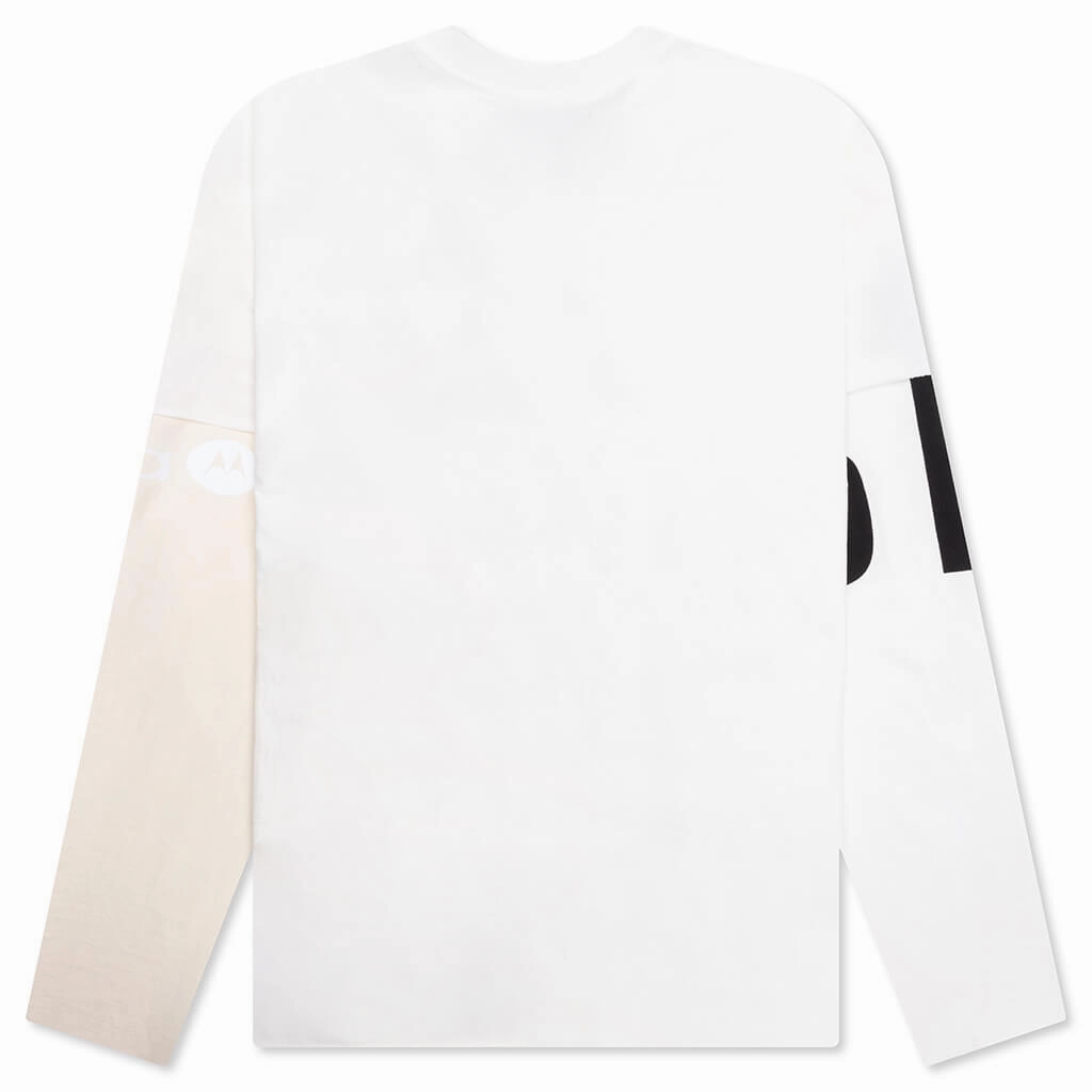 Online Graphic L/S Tee - White