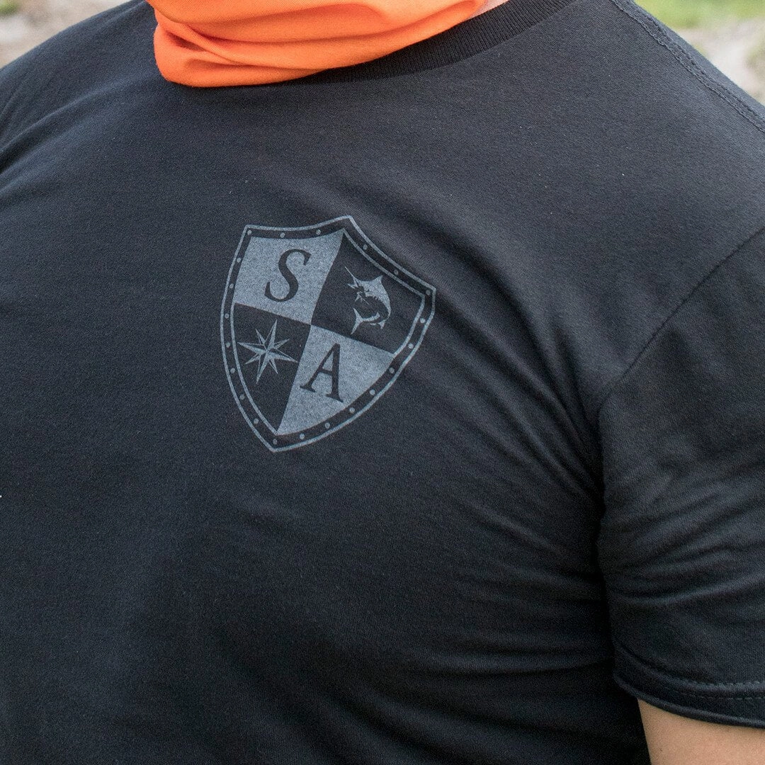 Short Sleeve Tee | Blackout | Small Shield