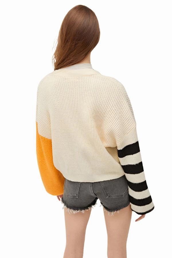 TMD Ivory/Gold Piper Balloon Sleeve Cardigan