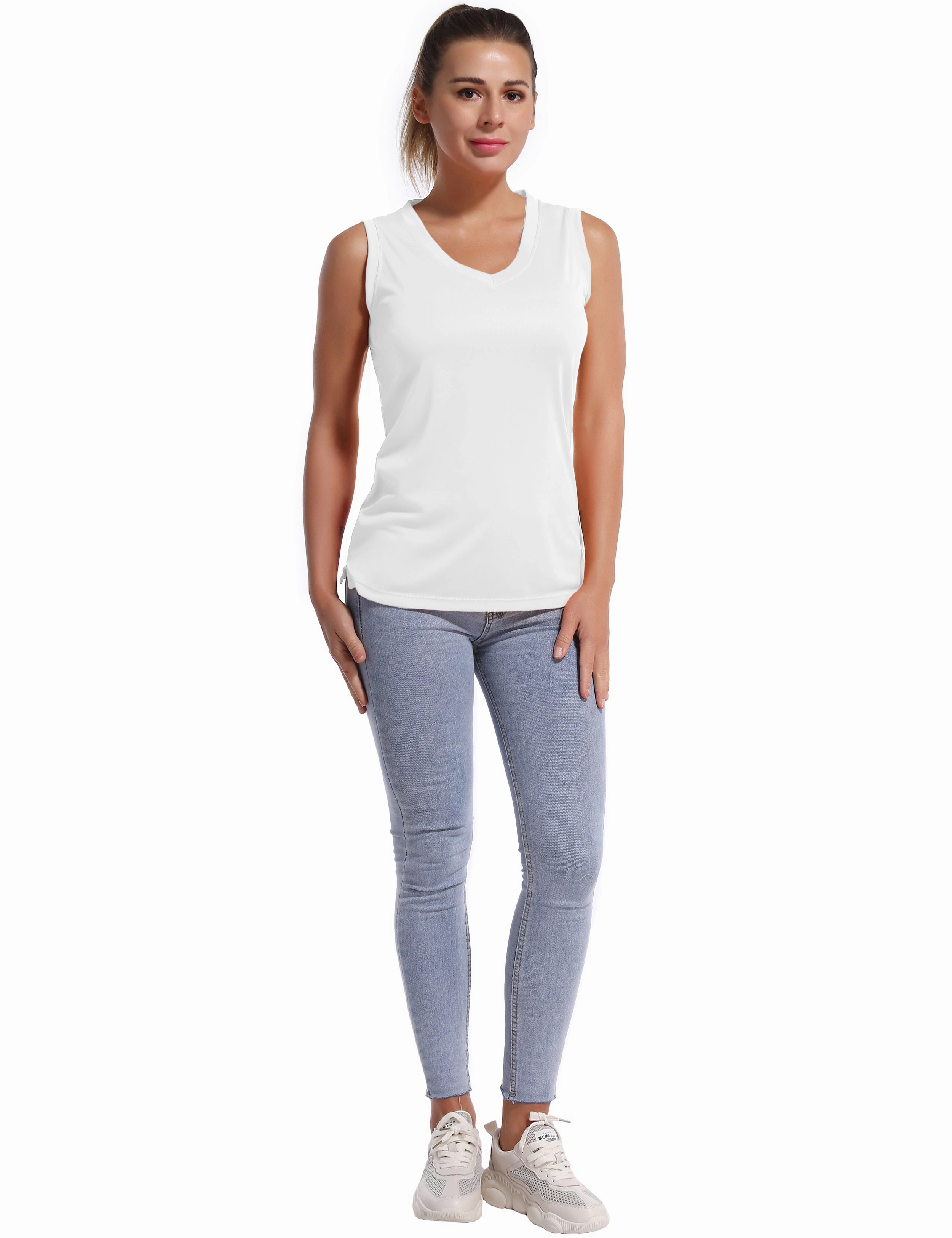 V Neck Sleeveless Athletic Shirts white_Pilates