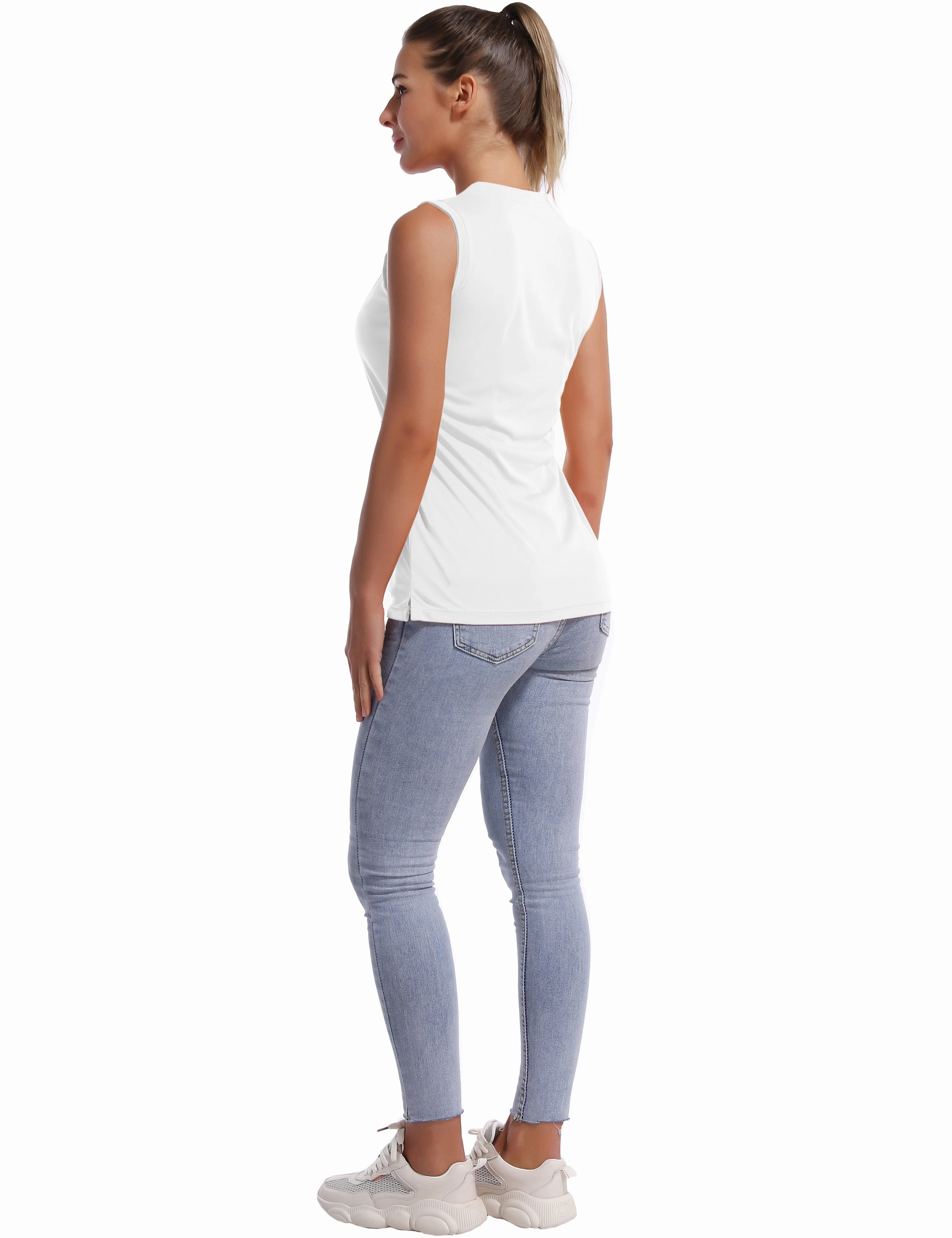 V Neck Sleeveless Athletic Shirts white_Plus Size